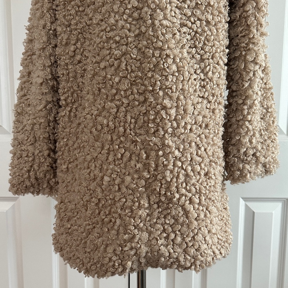 For The Republic Tan Curly Faux Fur Teddy Sherpa Bouclé Cozy Boho Jacket Size M - Picture 12 of 17